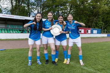 Bild 189 - wBJ Pinneberg Hamburger Meister Siegerehrung